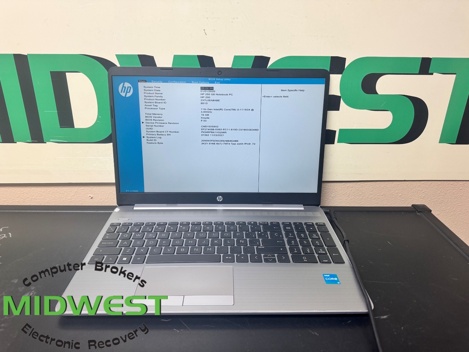 HP 250 G8 i3-1115G4 3.0GHz 16GB RAM (NO OS/HDD/SSD)