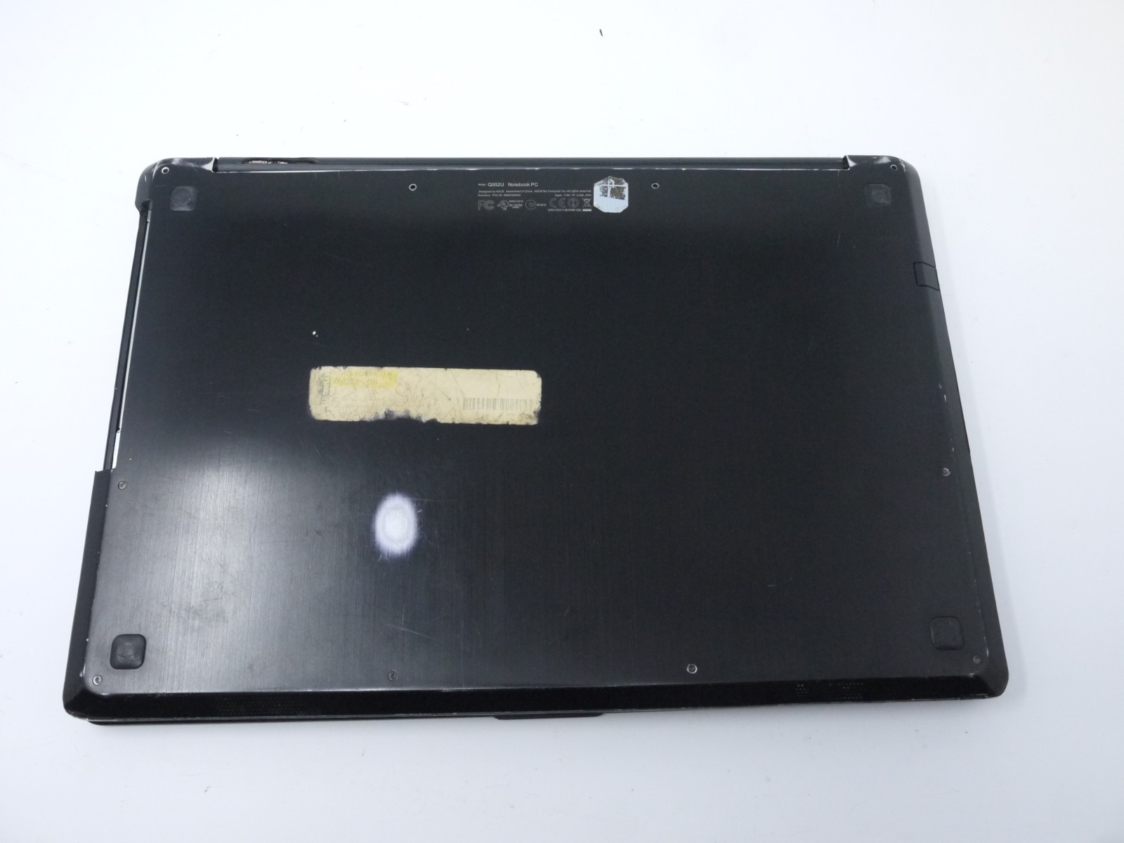 Asus Q552U 15.6” Gaming Laptop – i7-6500U / 12GB / GeForce 940M – For Repair