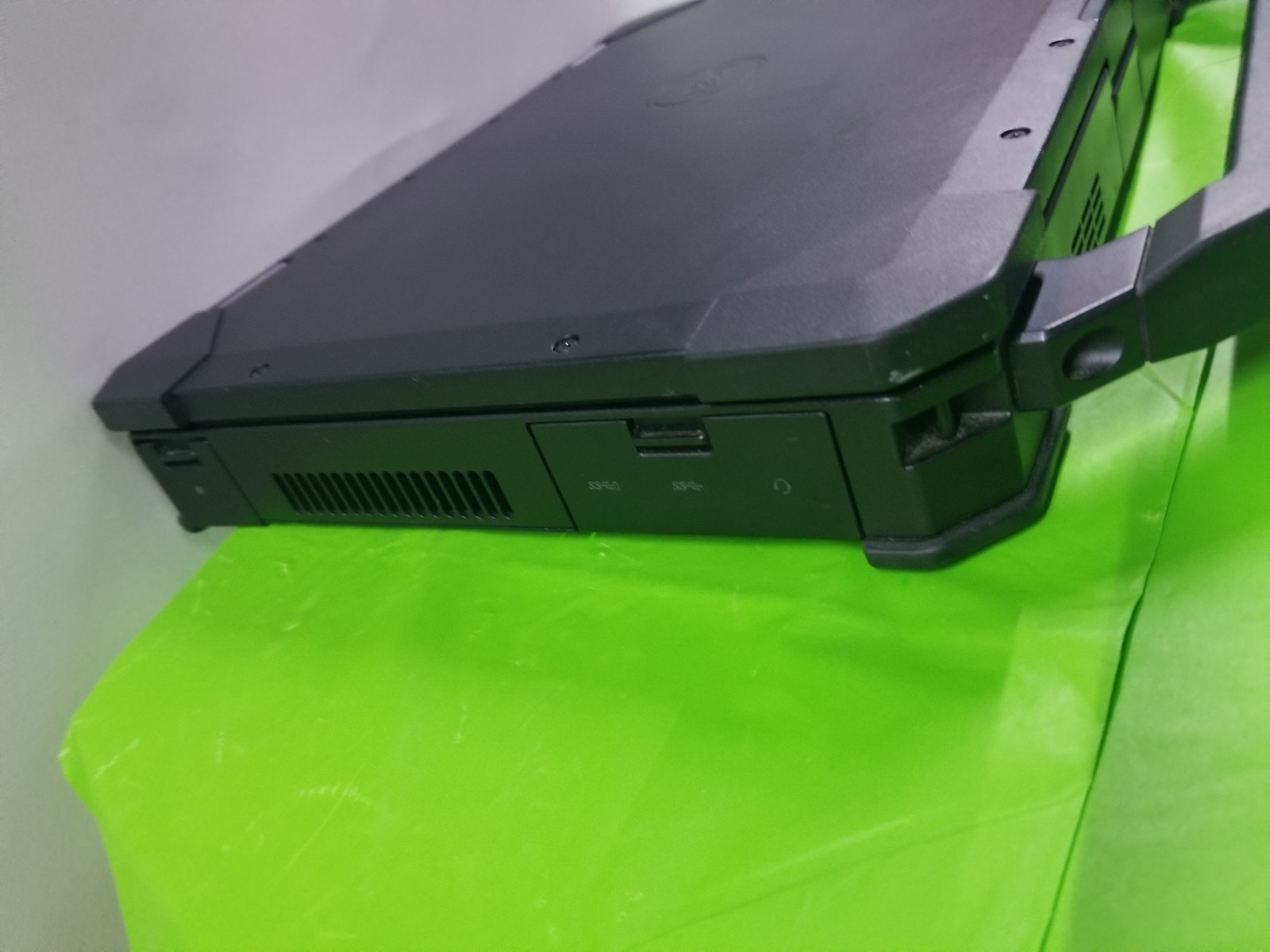 Dell Latitude 5424 Rugged, 1.70GHZ, WIN 11, Touchscreen, i5-8350U, 16 GB, 512GB