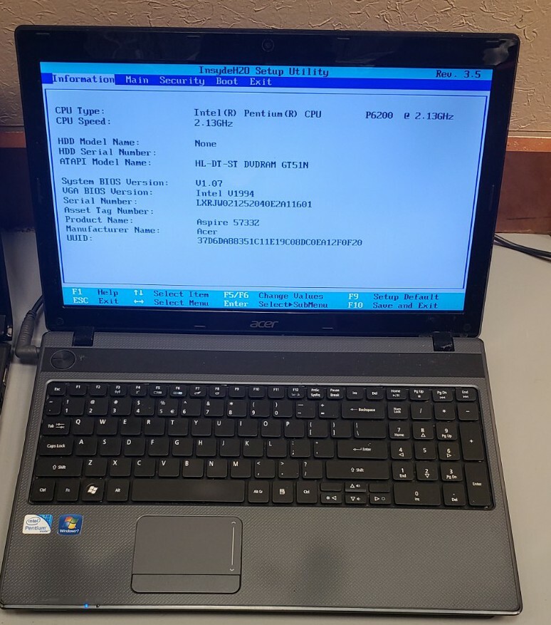 Lot of 2 Acer Aspire 5733Z/ ASUS UL50V 1GB RAM 0GB HDD PARTS REPAIRS