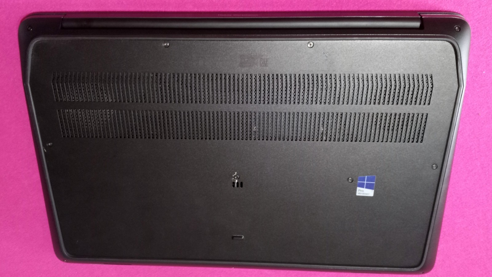 HP ZBook 17 G3 laptop E3-1535M 2.9-3.8Ghz 32GB 512GB NVIDIA P3000 Touchscreen