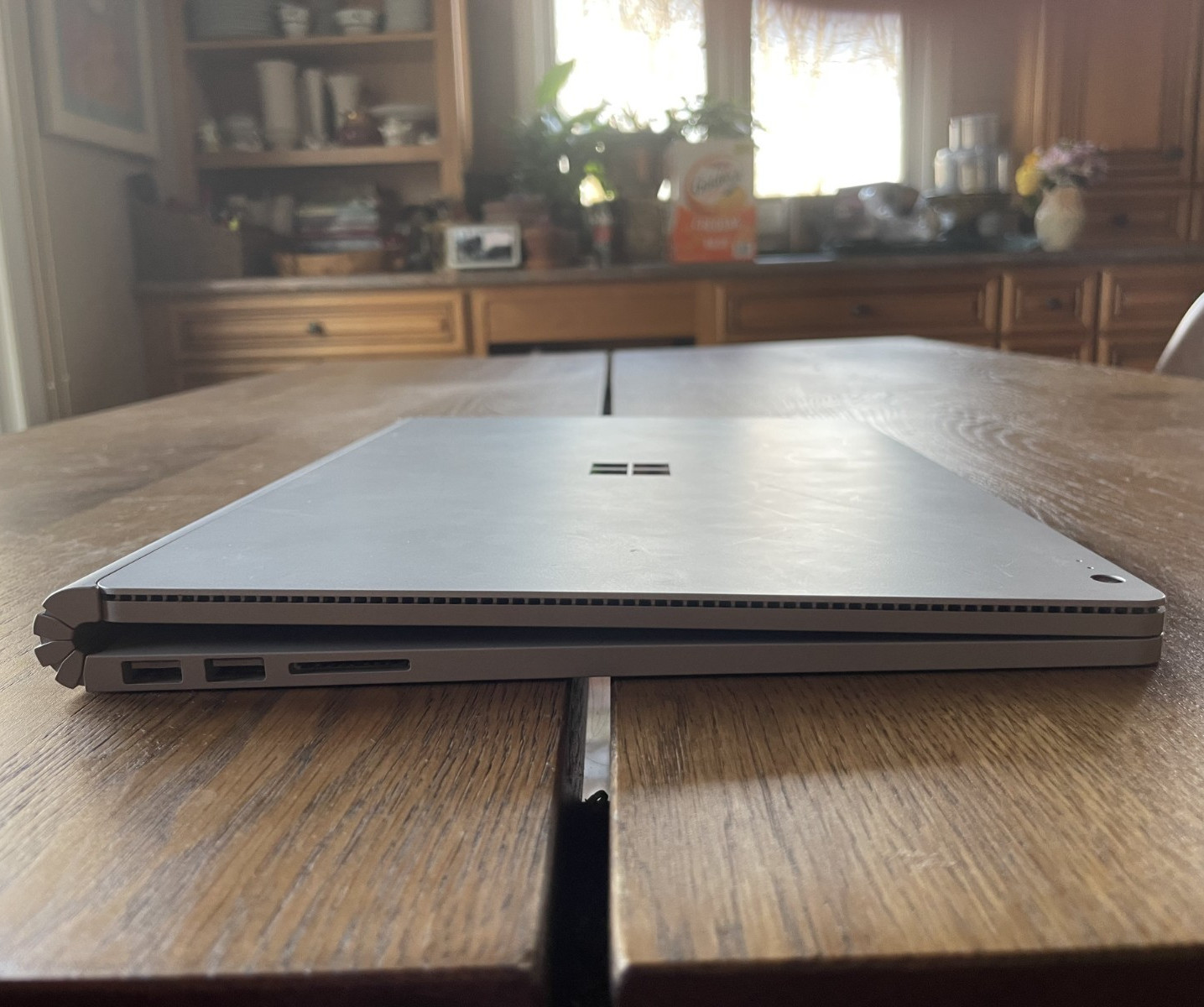 Microsoft Surface Book 1703 (READ DESC) – i5 6300u, 8GB RAM, 128GB SSD, Win 11