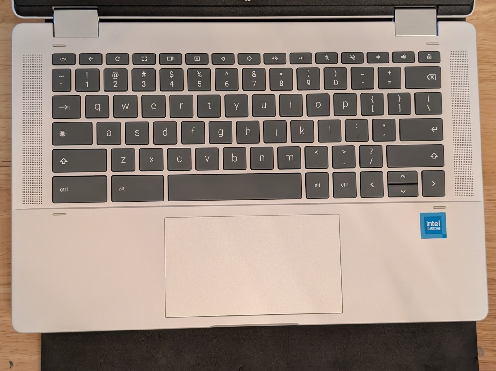HP Chromebook x360 14bt-cd000 14″ Touch Intel N200 8GB RAM 128GB UFS Chrome OS