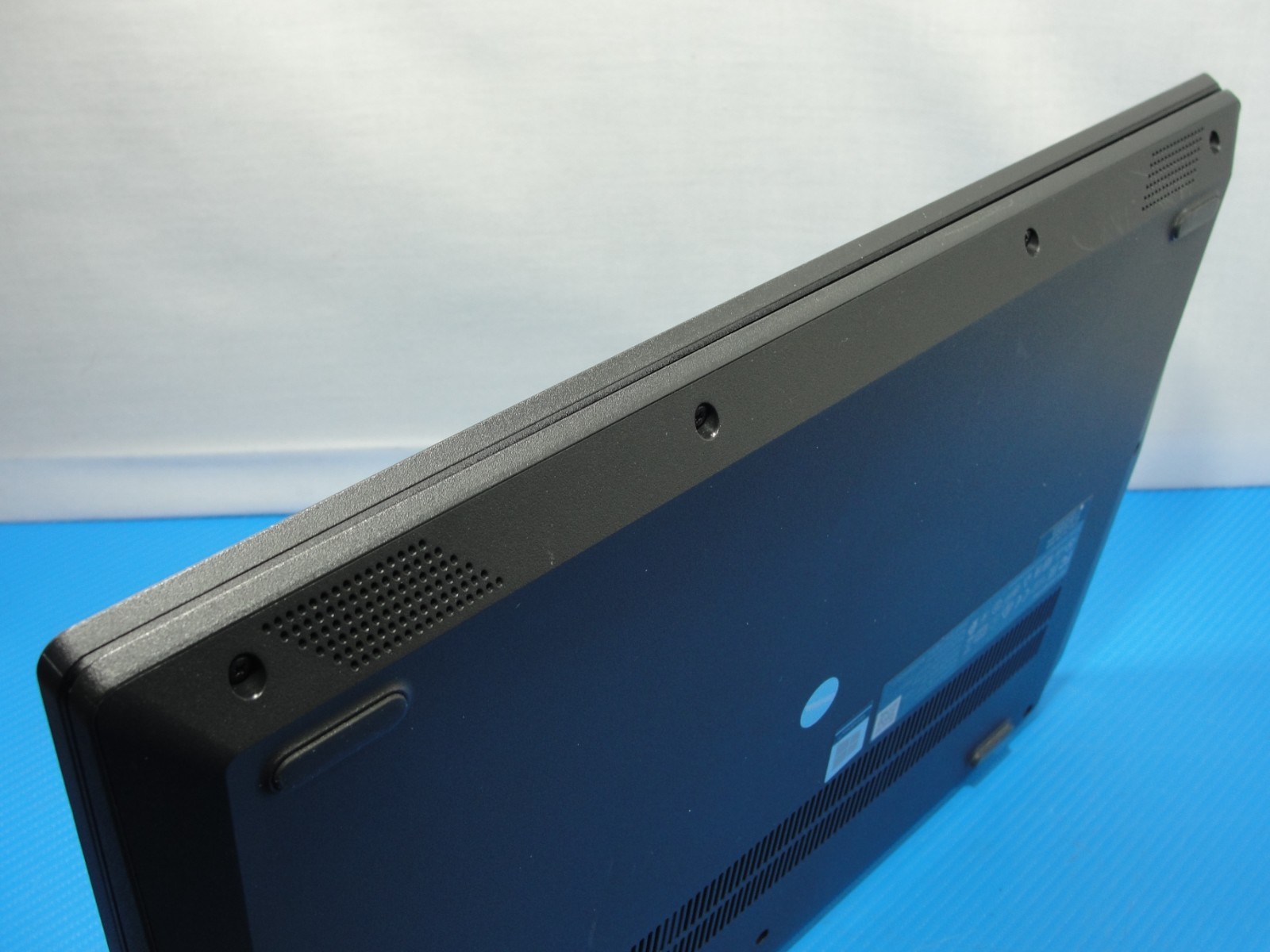Lenovo IdeaPad S145-15API 15.6″ FHD AMD Ryzen 5 3500U 2.1GHz 8GB 256GB Win11Home