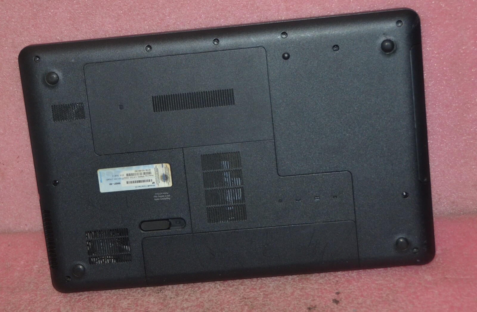 HP Compaq Presario CQ57 Notebook PC_AMD C-50 Processor @ 1.00 GHz_2GB_250GB HDD.