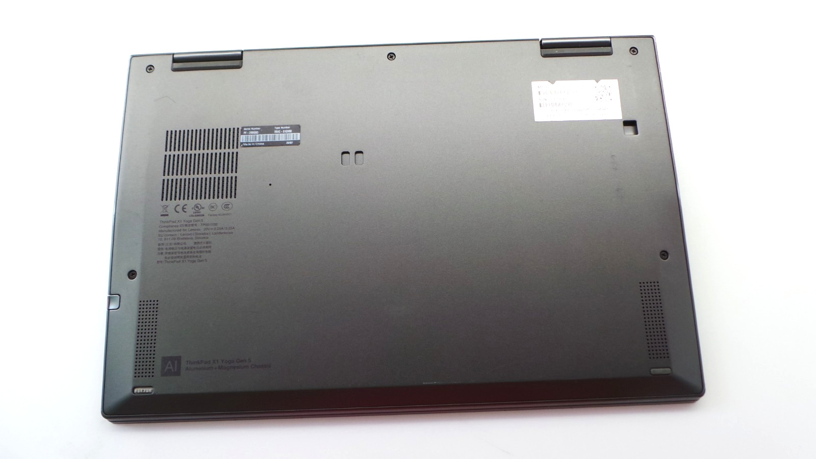 Lenovo ThinkPad X1 Yoga Gen 5 14″ 2-in-1 i5-10210U 16GB RAM 256GB SSD WIN 11 PRO