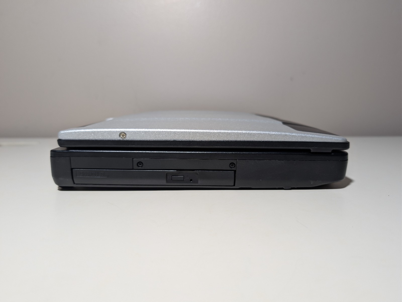 PANASONIC TOUGHBOOK CF 53 | i5-4310U 16GB RAM 256GB SSD | HD Backlit DVD Stylus