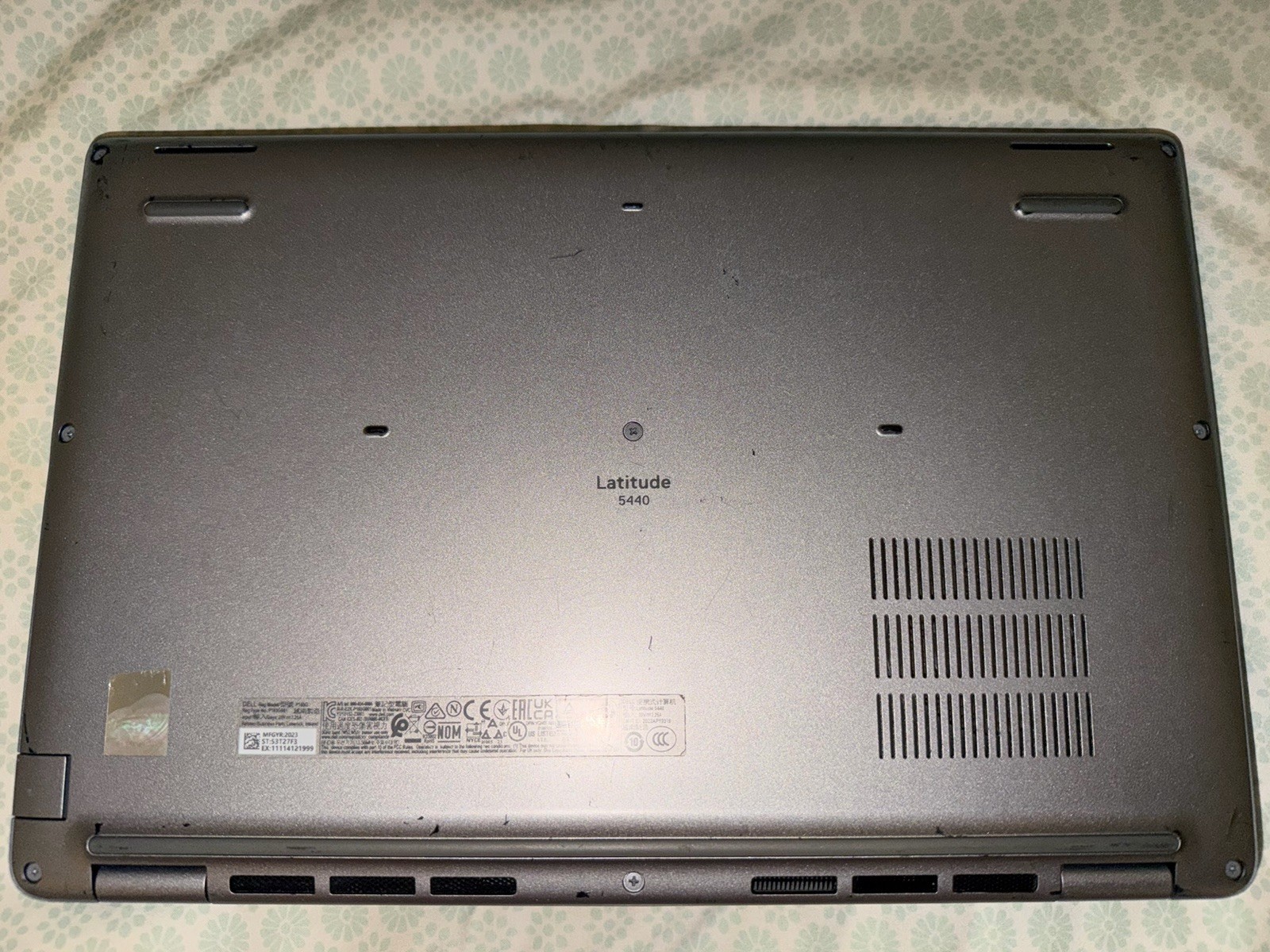 Dell Latitude 5440 14″ – i7-1365U – 32GB RAM – 512GB SSD – Grade B