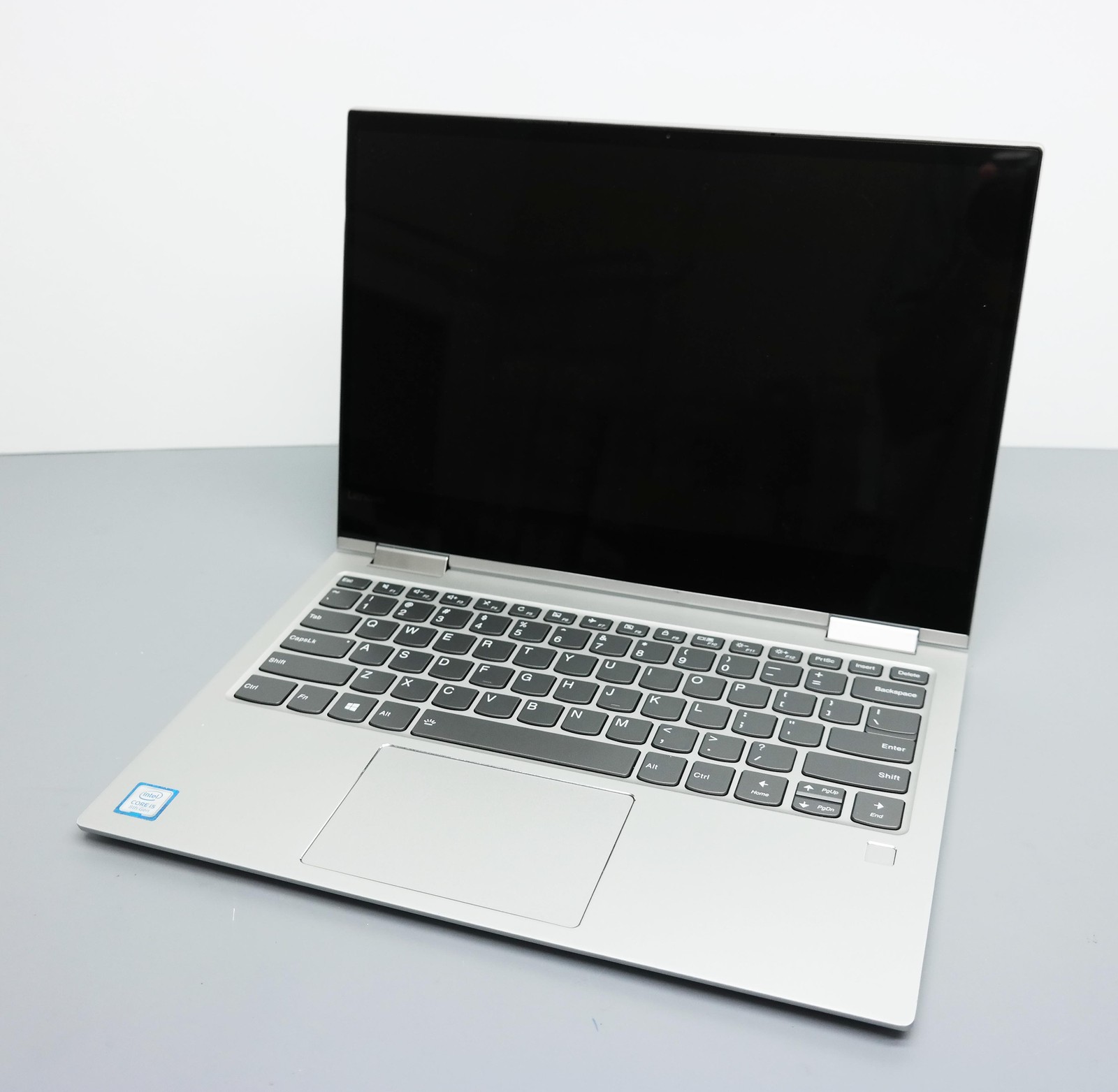 Lenovo Yoga 730-13IKB 13.3″ Core i5-8250U 8GB 256GB SSD