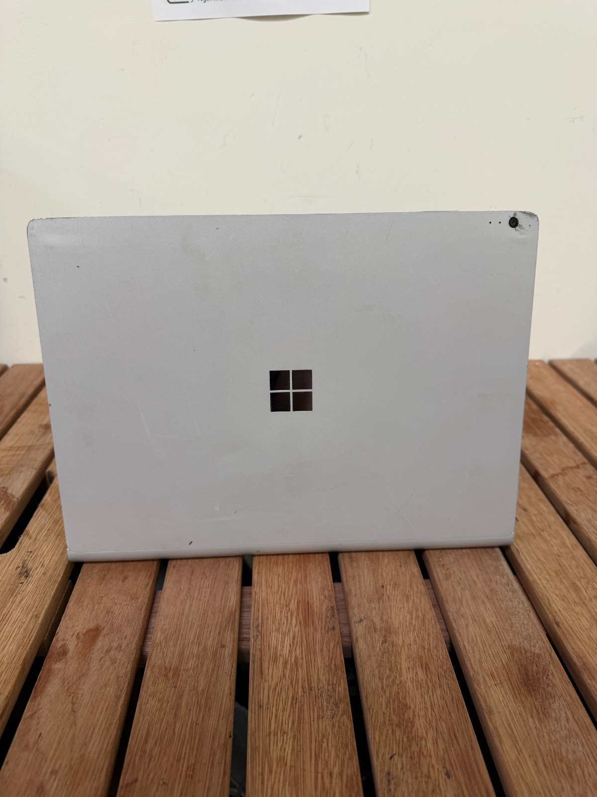Microsoft Surface Book 2 15″ i7-8650U 1.90 GHz 16 GB RAM 256 GB Win11 For Parts