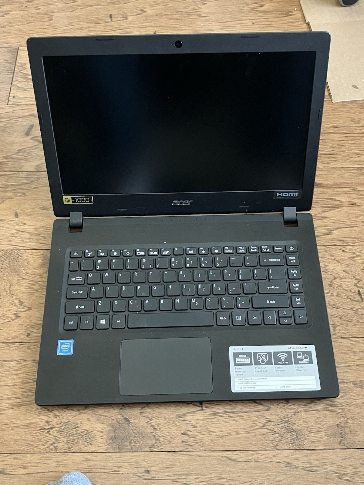 Acer Aspire 1 – 14″ / 64 GB /Celeron N4020 / 4 GB DDR4 Memory/ Black w/charger