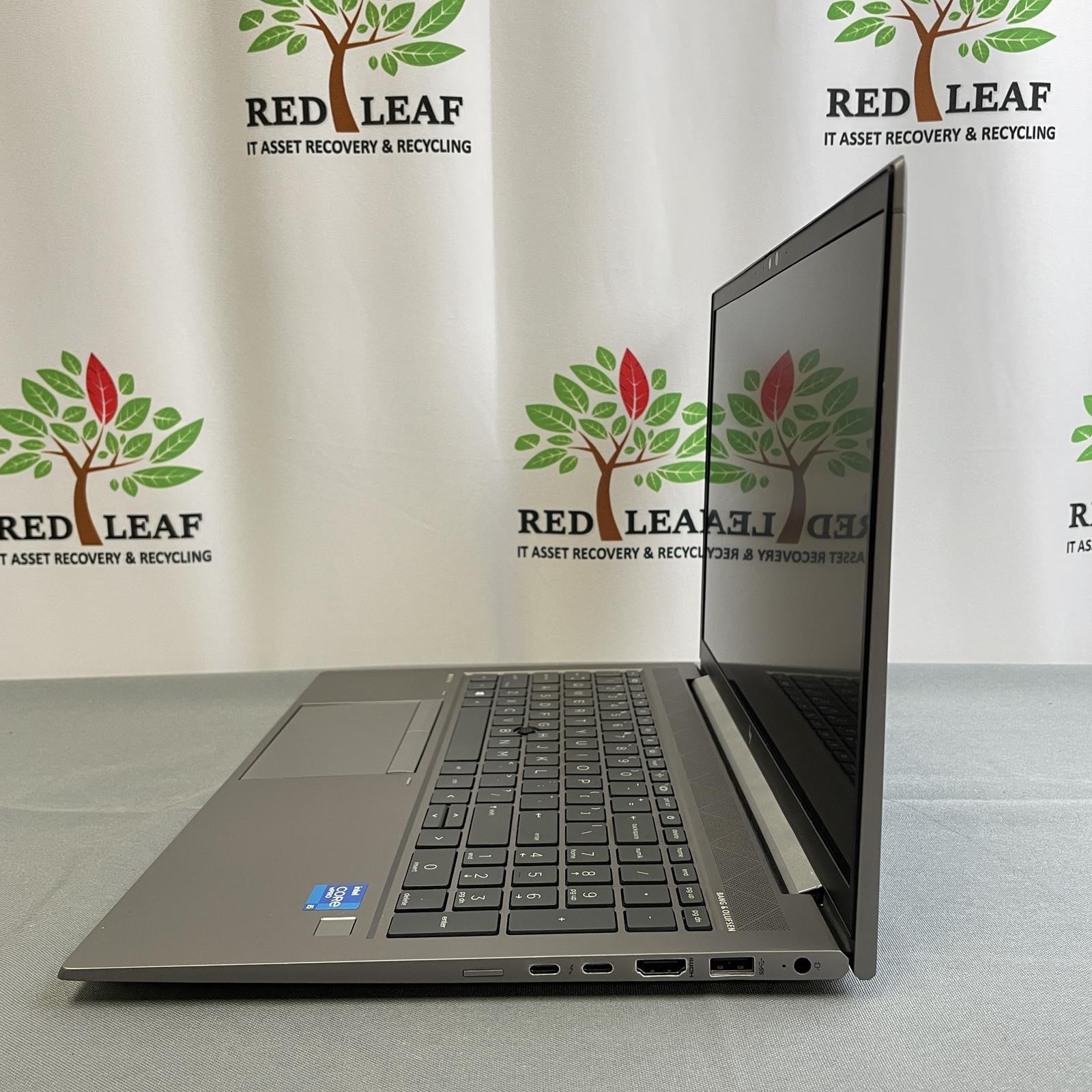 HP ZBook Firefly 15 G8 FHD, Core i5-1145G7, 16GB RAM, 256GB NVMe (See Photos)