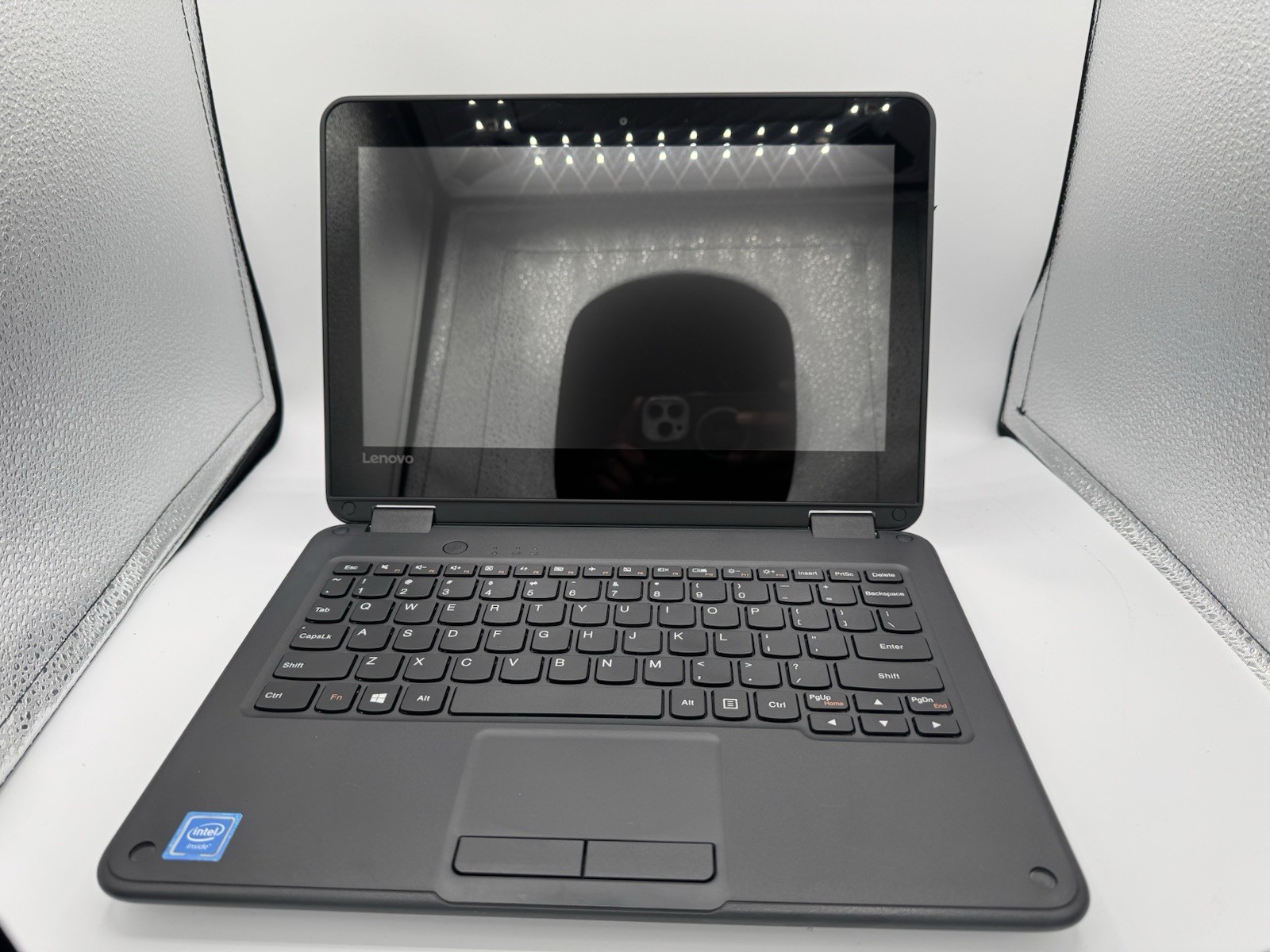 Lenovo 300e Winbook 11.6″ 2 in 1, Intel Celeron N3450 1.1GHz 4GB RAM 64GB eMMC