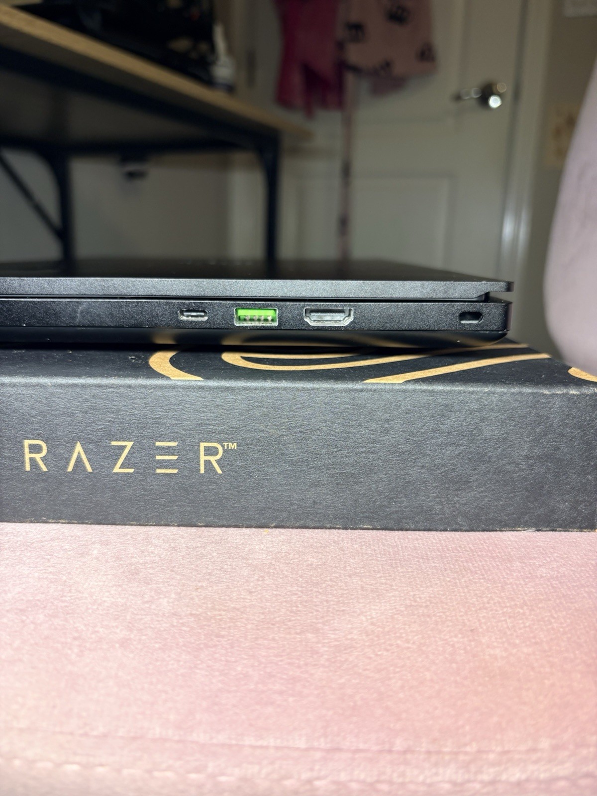 Razer Blade 15 Gaming Laptop (2020) – GTX 1660 Ti / i7 / 16GB RAM