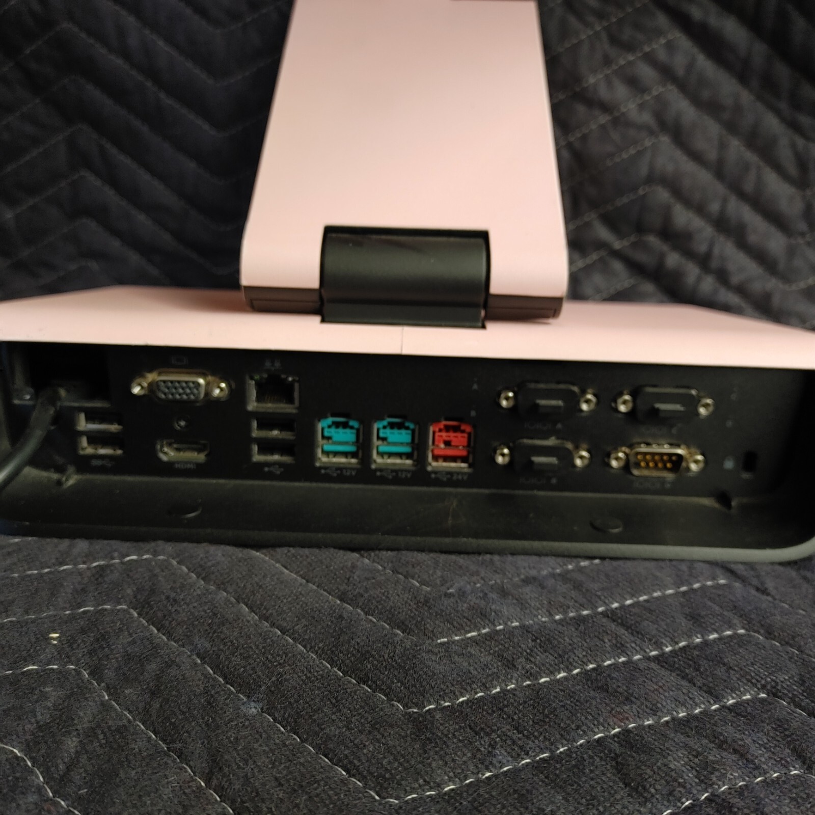 HP Pro x2 612 G2 | M3-7Y30 1.6GHz | 4GB RAM | 128GB SSD | WIN 10 W/Retail DOCK