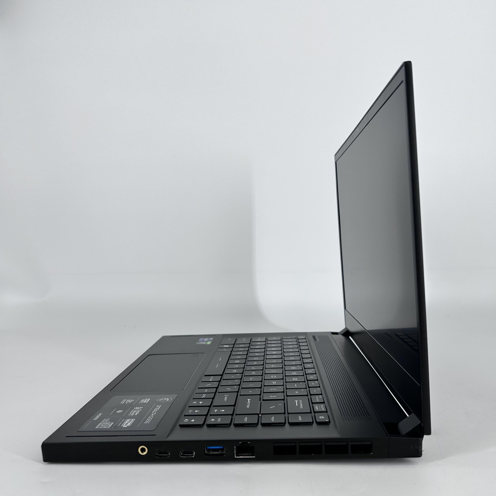 MSI Stealth GS66 15.6 239Hz 2K 2.9 GHz i9-12900H 64GB 1TB SSD RTX 3080 Very Good