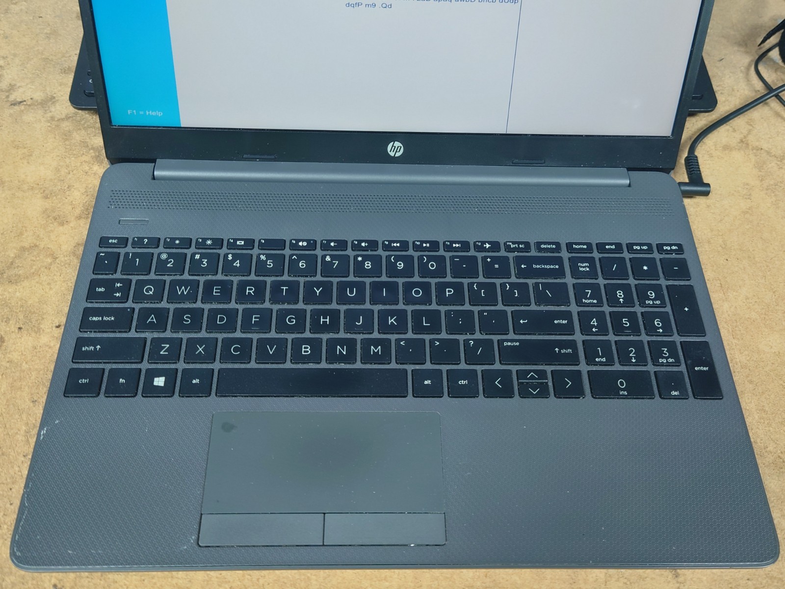 HP 250 G8 15.6″ HD i5-1135G7 16GB RAM No Battery/OS/SSD