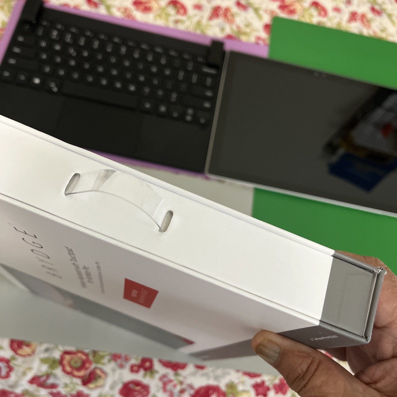 Surface Pro 4 Win 11 With Brydge Wireless Keyboard w/ Touchpad