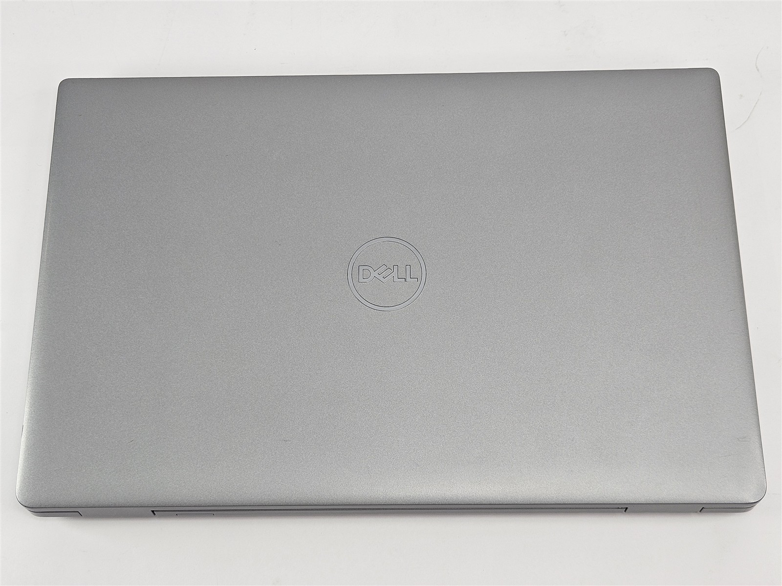 Dell Precision 3571 i5-12600H 16GB RAM 256GB SSD 15.6″ P104F No OS Gray