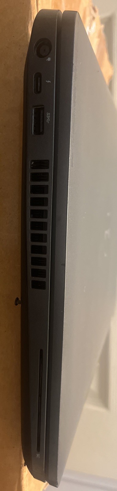 Dell Precision 3541-i5-9400H@2.50GHz 8GB DDR4 Ram 256GB NVME SSD W11P (012)