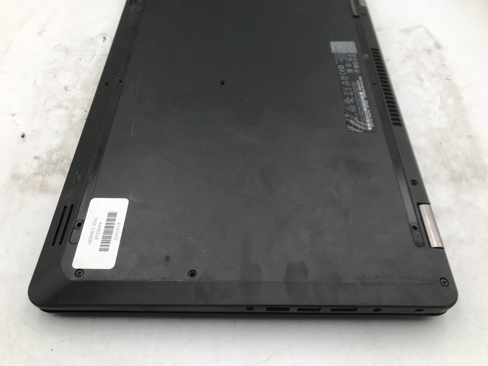 DELL INSPIRON 15 5502 – FOR PARTS/REPAIR – INTEL I5 11TH GEN – NO RAM – READ -BB