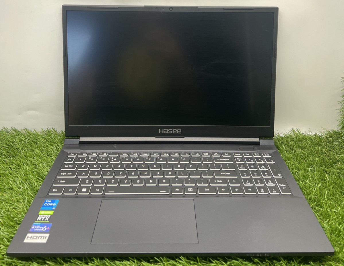 Hasee CV15Slaptop 15″FHD i5-12450H@2.0Ghz 8GB RAM 256GB SSD Win11 NVIDIA RTX3050