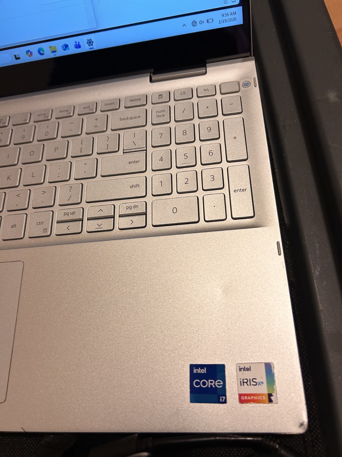 Dell Inspiron 7506 2-in-1 15.6″ Touch Laptop i7 2.8GHz 256GB SSD 16GB RAM read!