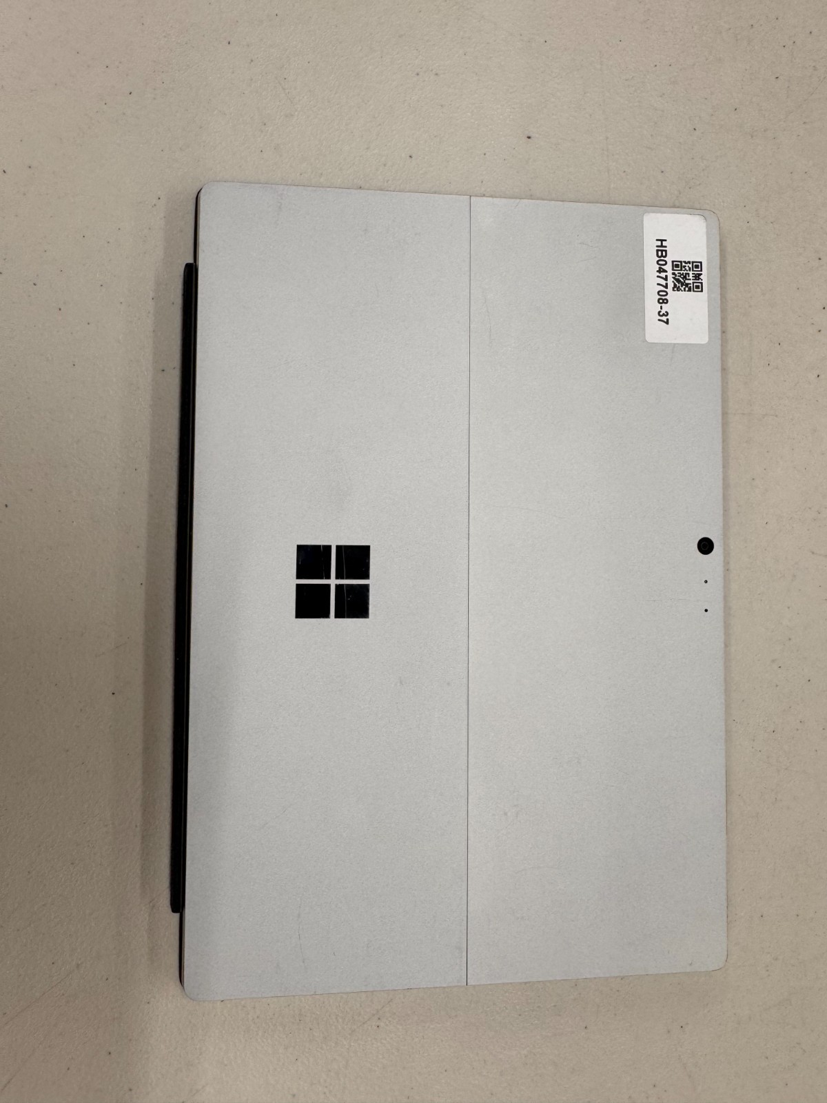 Microsoft Surface Pro 4 12.3″ Touch i5-6300U 4GB RAM 128GB SSD Windows 11 Pro