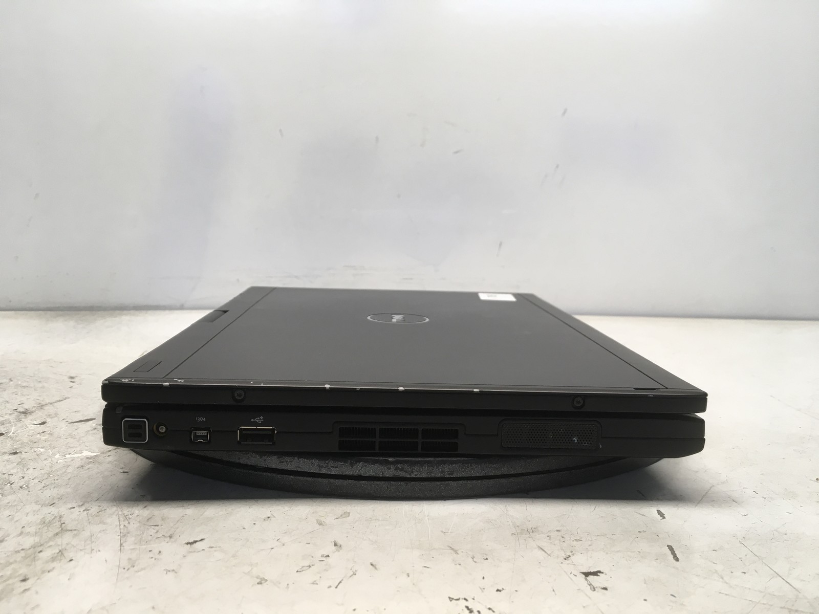 Dell Latitude XT Intel Core 2 Duo 06F2 1.2GHz 2 GB NO HDD No Batt