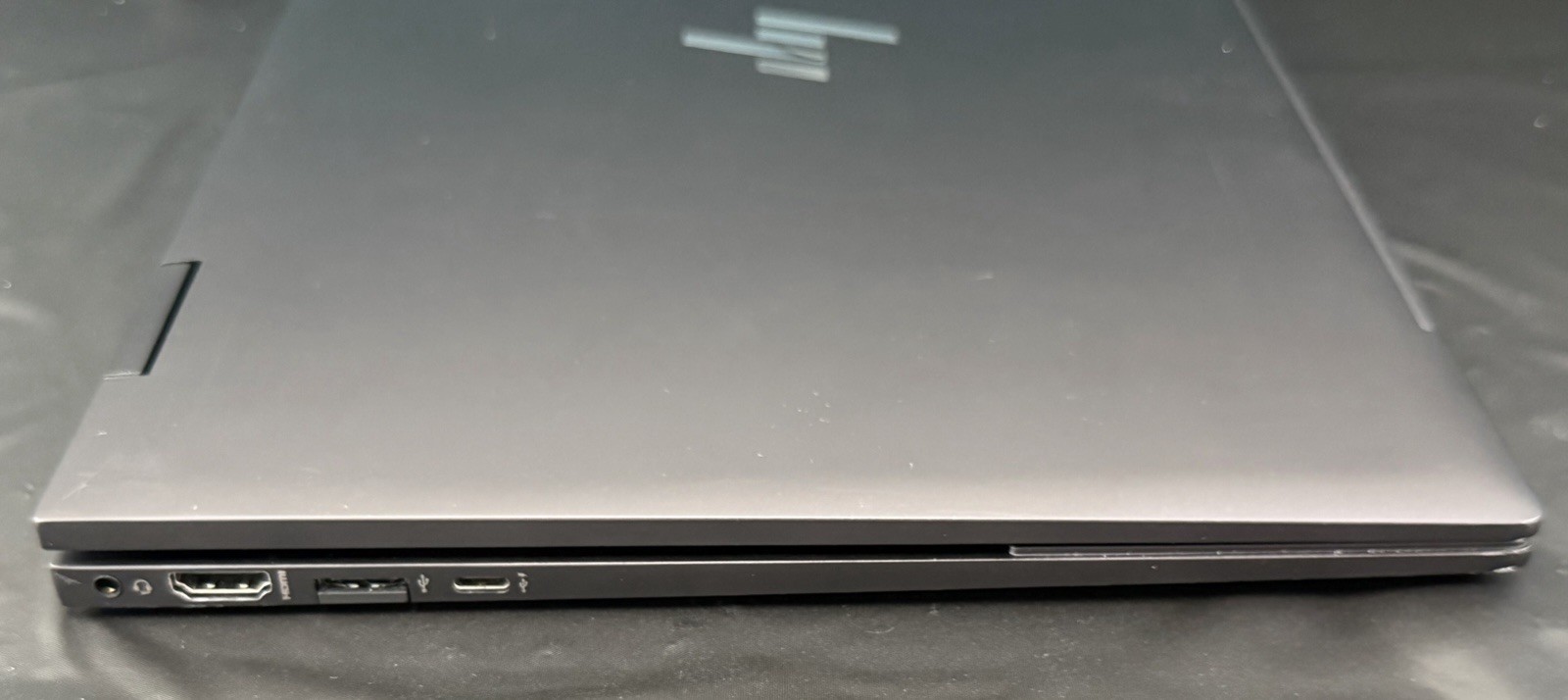 HP Envy x360m, Ryzen 7 4700U, 8GB Ram, 512gb SSD, Win 11 Pro, 15m-ee0023dx