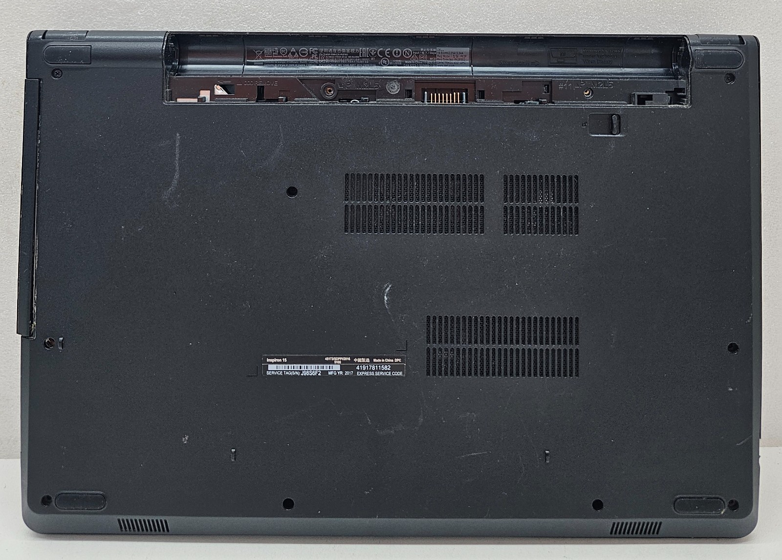Dell Inspiron 15-3567 Laptop Intel Core i3-7100U 8GB RAM NO HD/OS/BATT (FL)