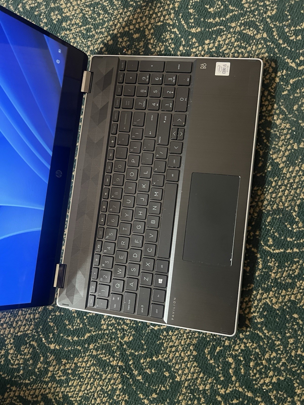 2-in1 HP Pavilion x360 Convertible 15″ i5-10210U 1.6GHz 8GB RAM 256GB SSD Win11