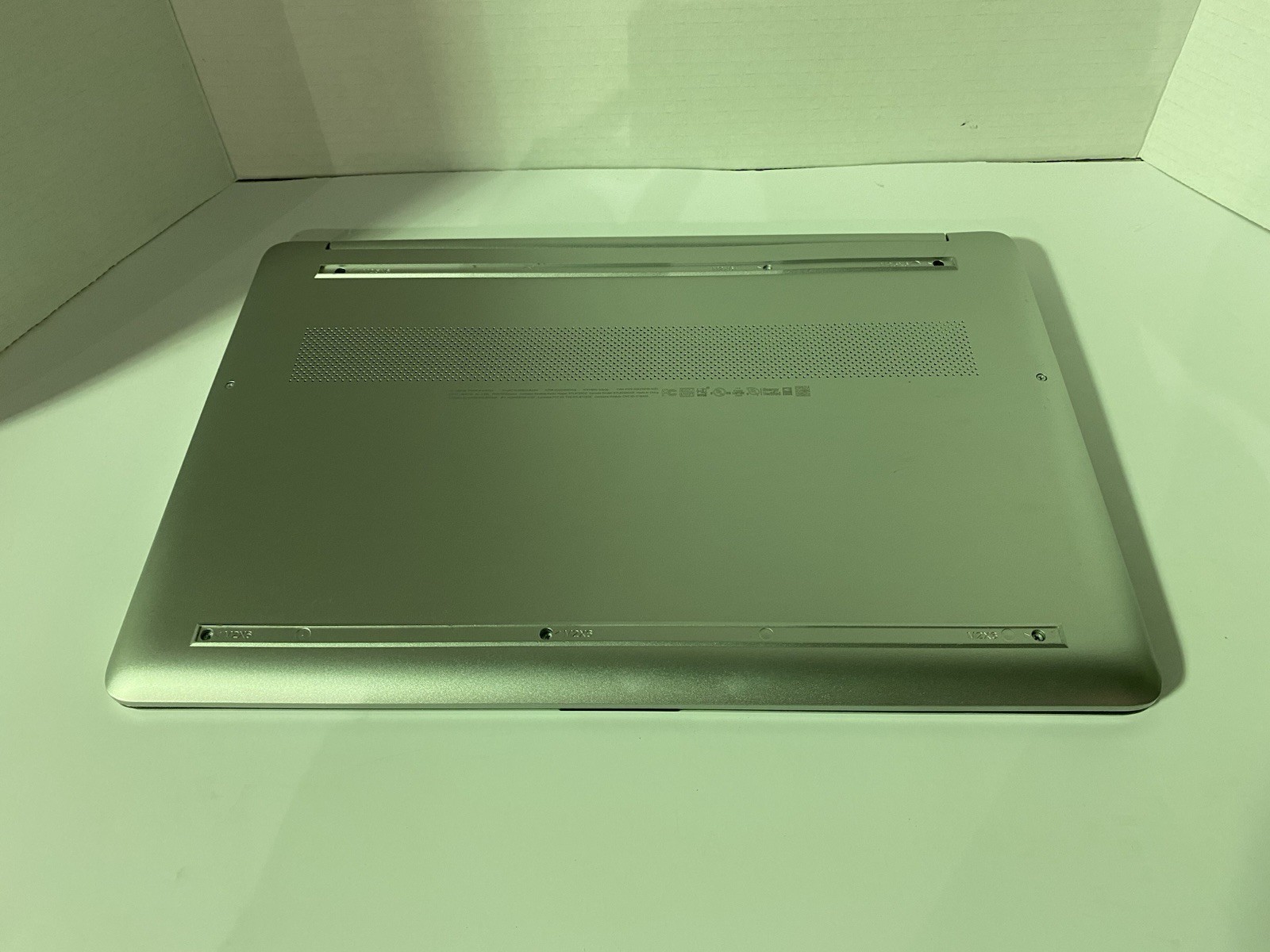 HP Notebook 15-dy1xxx i3-1005G1 1.2GHz 8gb RAM 250GB SSD Win 10
