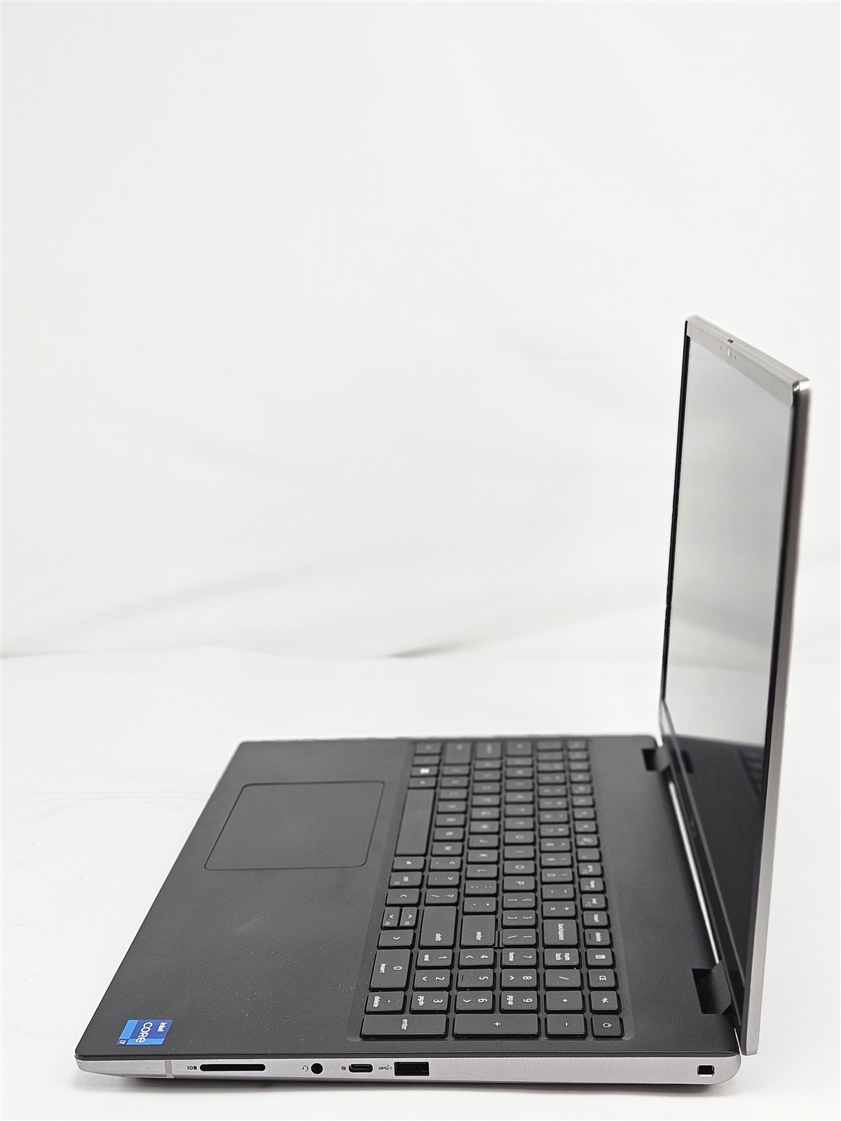 Dell Precision 7670 16″ i7-12850HX 1TB SSD 64GB RAM FHD+ Workstation Laptop