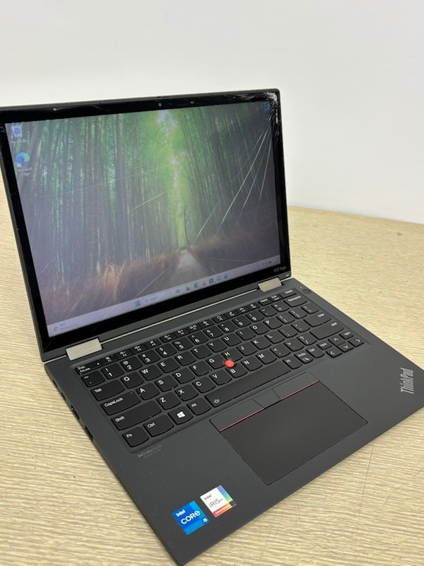 Lenovo ThinkPad X13 Yoga Gen 2 i5-1135G7 16GB 256GB SSD W11P (for parts/repair)