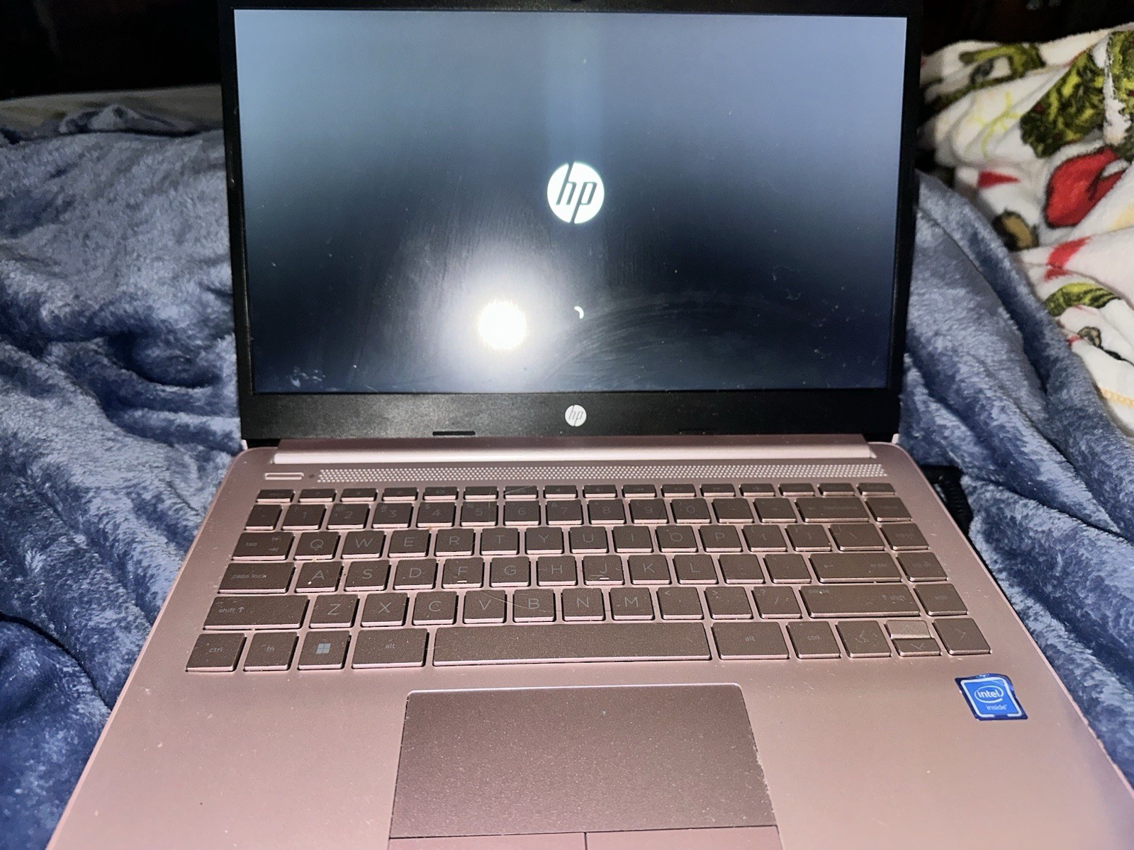 HP 14 Laptop Pink Includes Charger and Charger Cable Great Condition