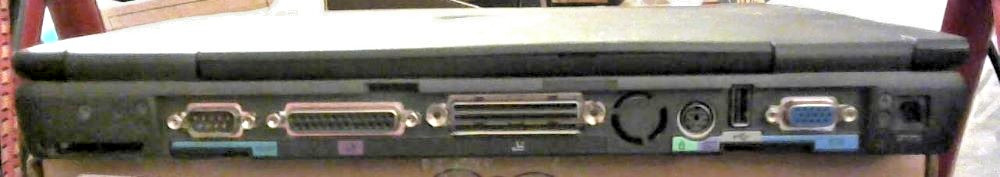 Older Dell Laptop computer for parts orr repair