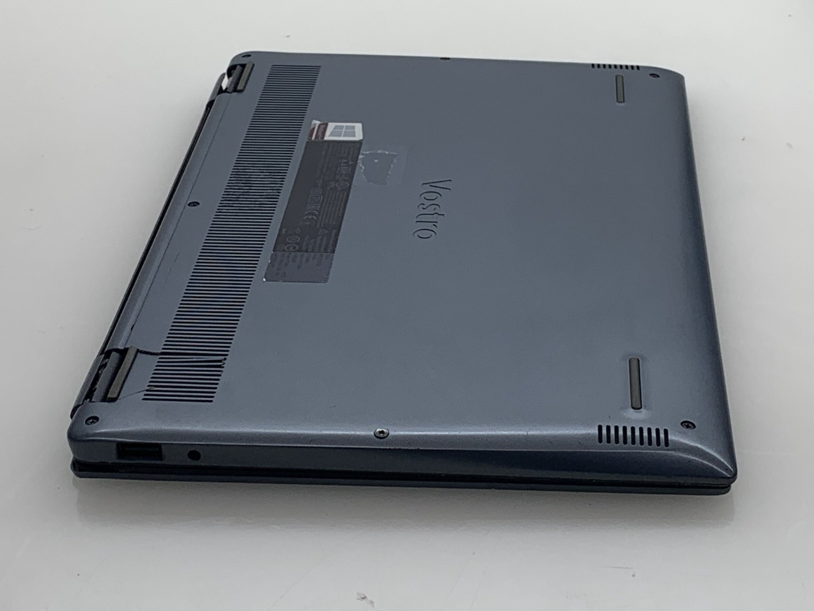 DELL VOSTRO 5391 i7-10510U@ 1.80GHz 8GB RAM 256GB NVMe W11P WAC *READ