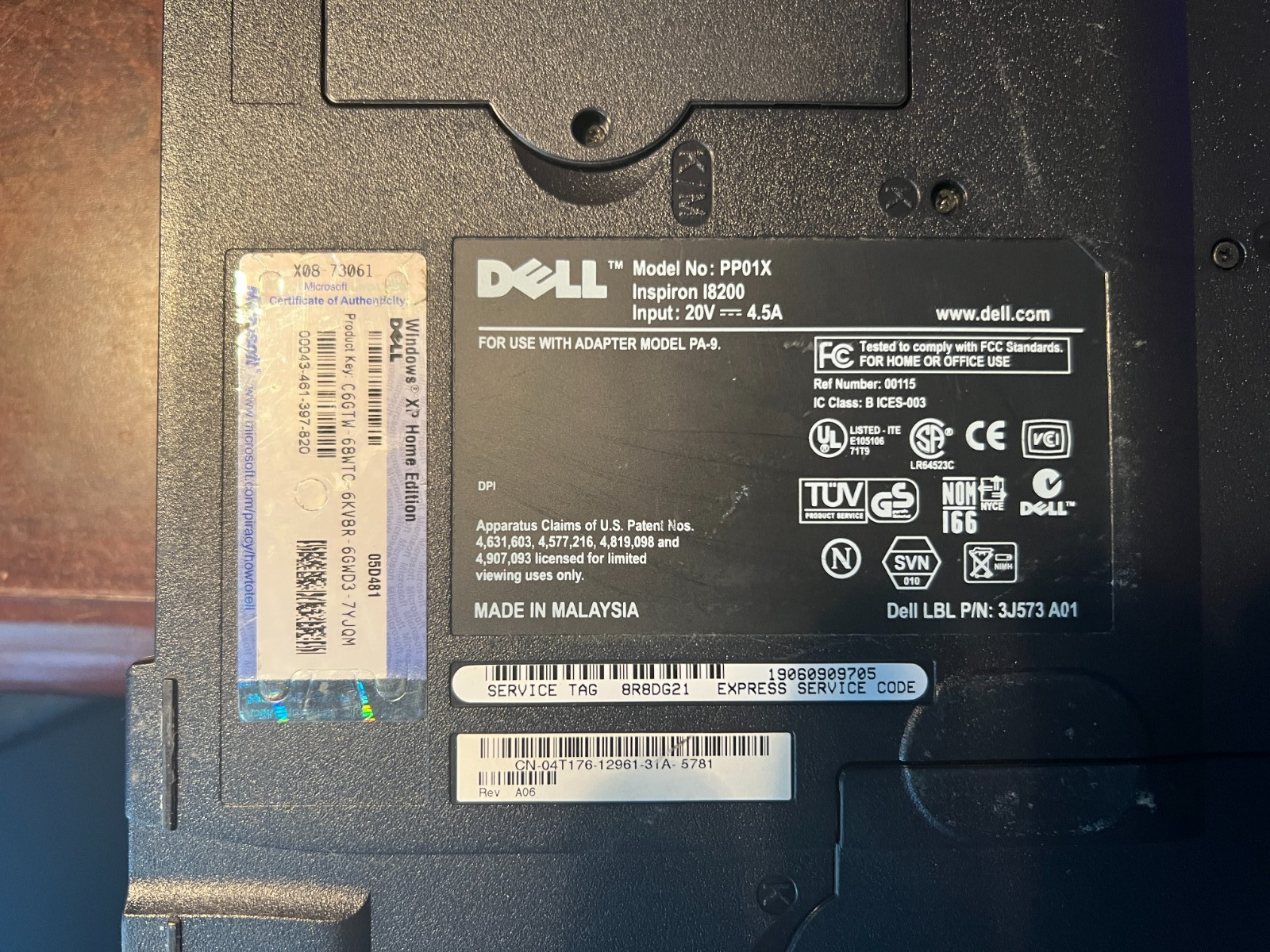 *PAIR* Dell Inspiron 8200 Pentium 4M GeforceGo4 Mostly Complete Good Battery