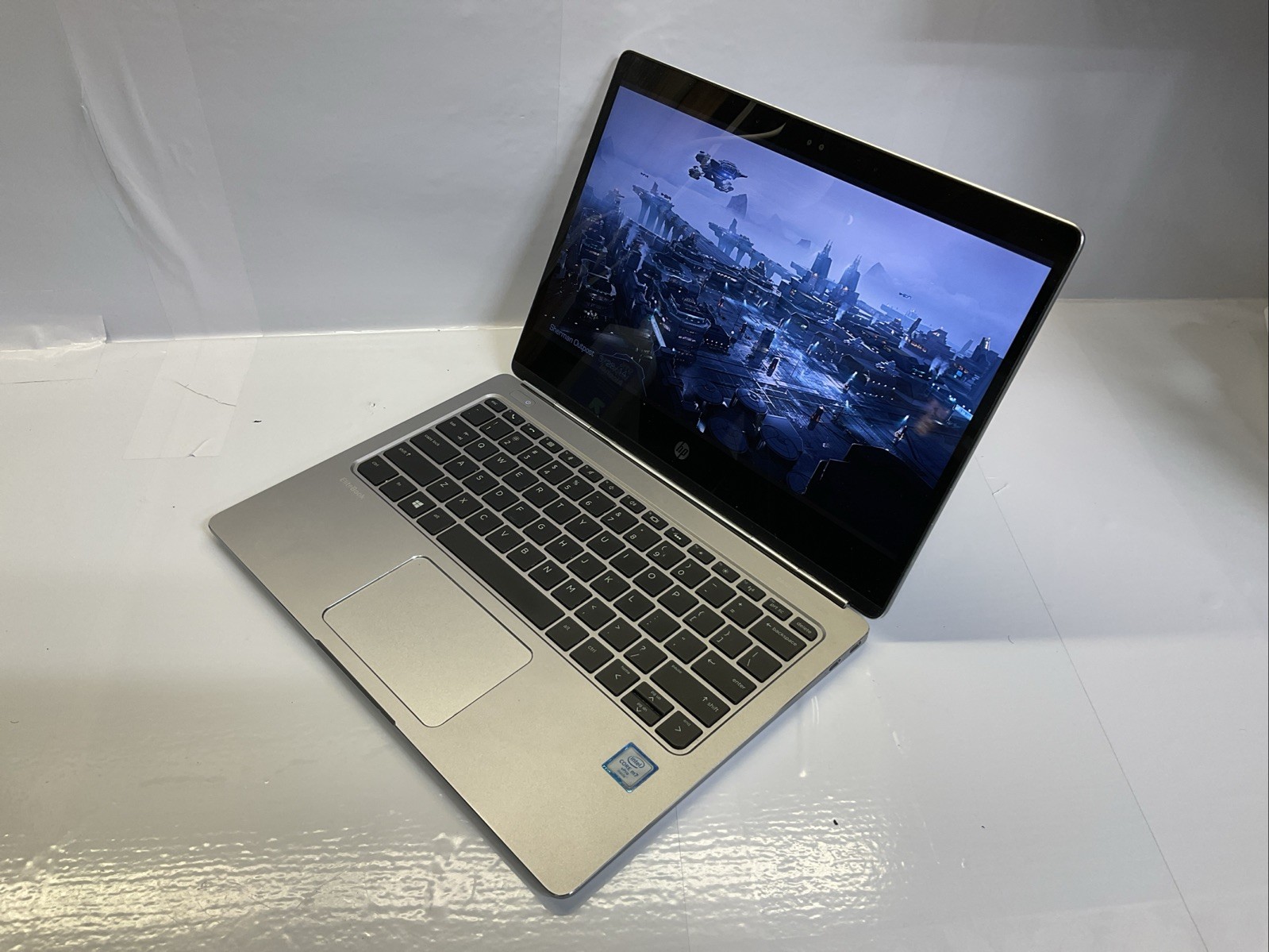 HP EliteBook Folio G1/ m7 Processor/ 8GB RAM/ 128GB SSD/W11/(132F)
