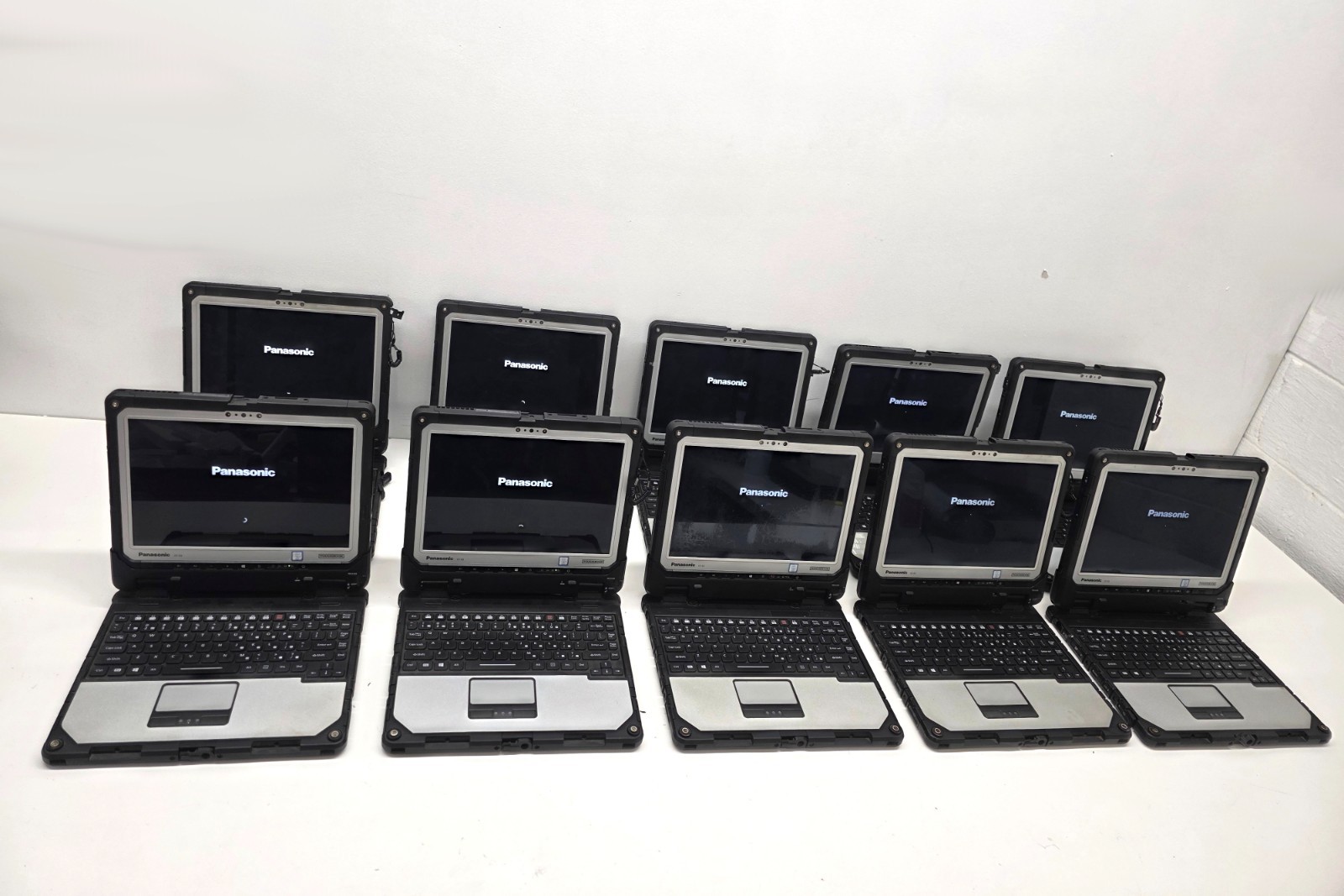 Lot 10 Panasonic Toughbook CF-33 i5 8GB 128GB Barcode LTE Rugged PCs
