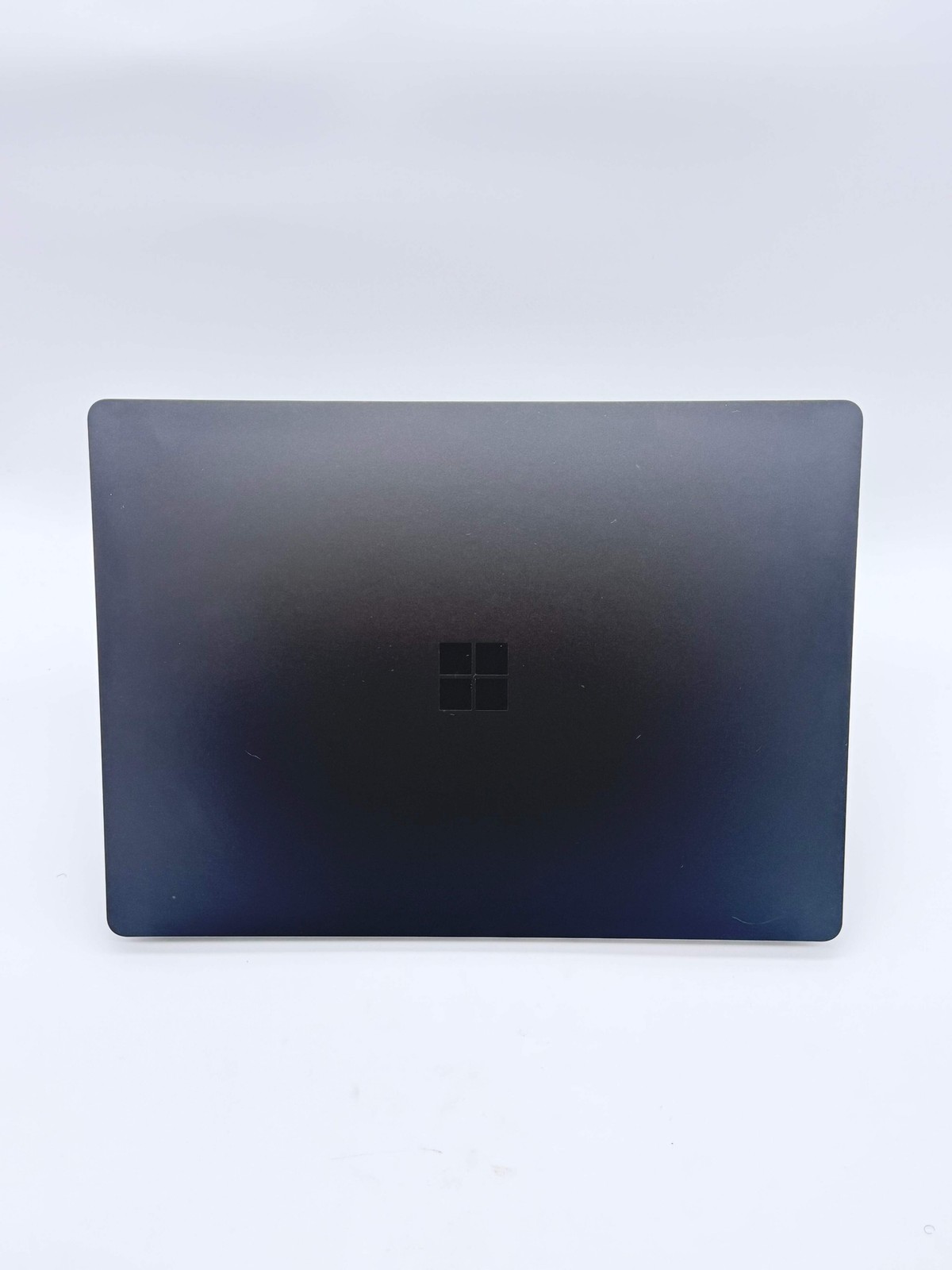 Microsoft Surface Laptop 5 1951 13.5 Inch Intel i7-1265U 32GB RAM 512GB SSD Blac