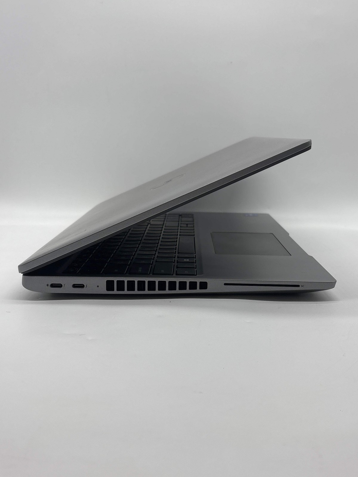 Dell Latitude 5540 i7-1370P 32GB RAM 1TB SSD – Remotely Managed