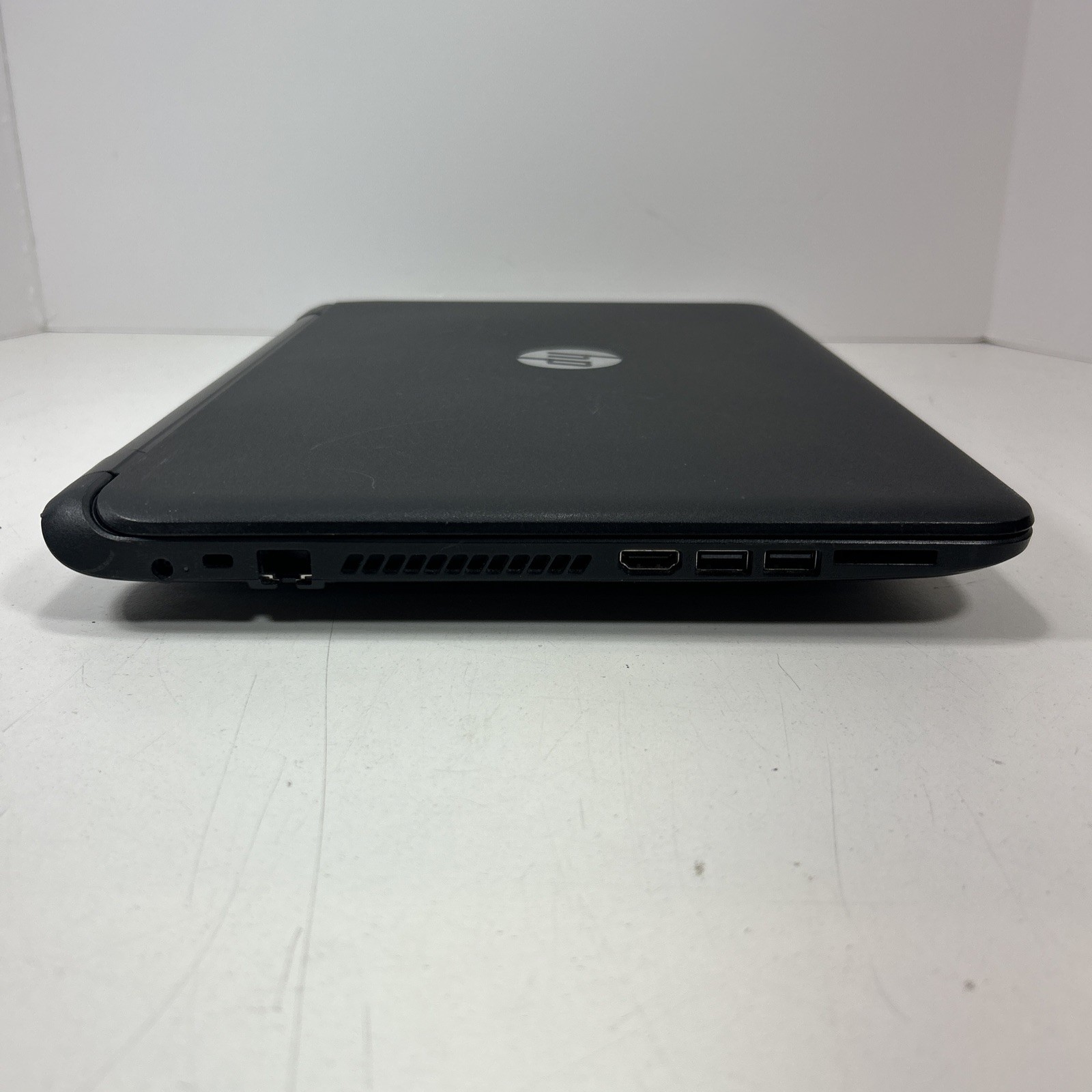 HP 15-f222wm INTEL PENTIUM N3540@2.16GHz 4GB RAM 500GB HDD Win 10 Home Needs 🔋