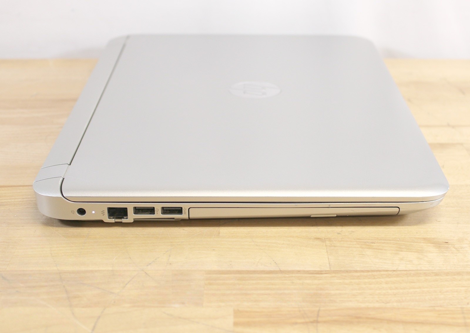 HP Pavilion 15-ab173cl i7-5500U 2.40GHz 12GB RAM (No Drive)