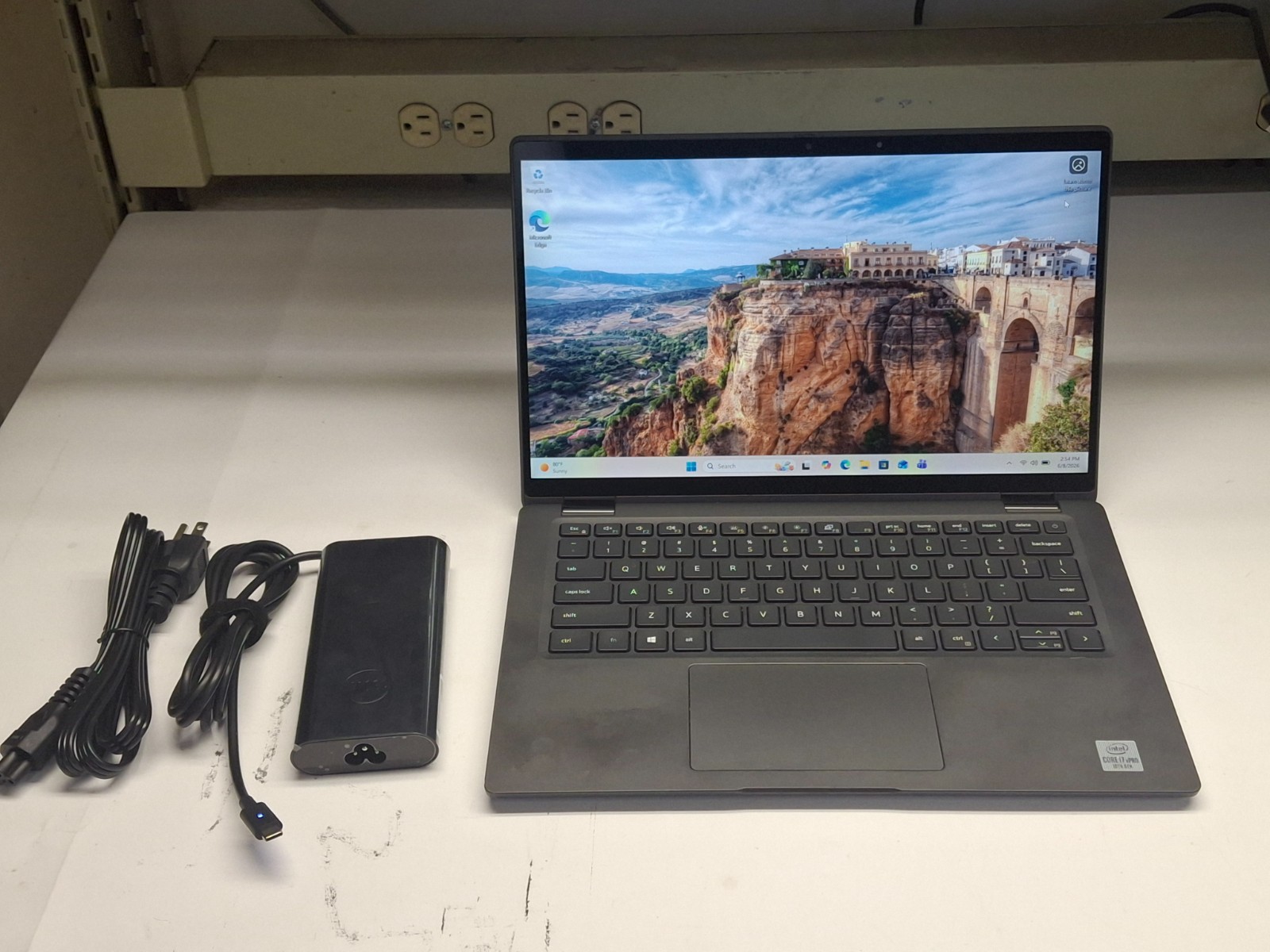 Dell Latitude 7410 14″ 2-in-1 Touch Intel i7-10810U 32GB Ram 512GB NVMe Win11P