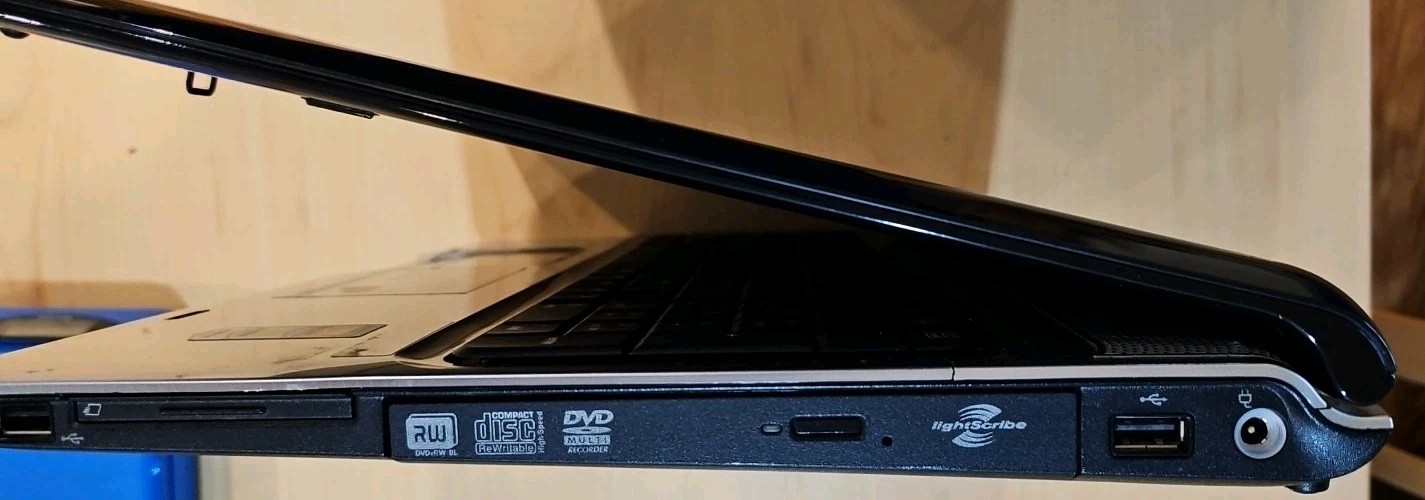 HP Pavilion DV9000 17.3″ Windows Vista Home Laptop AMD X2 CPU 2GB DVDRW dv9410us