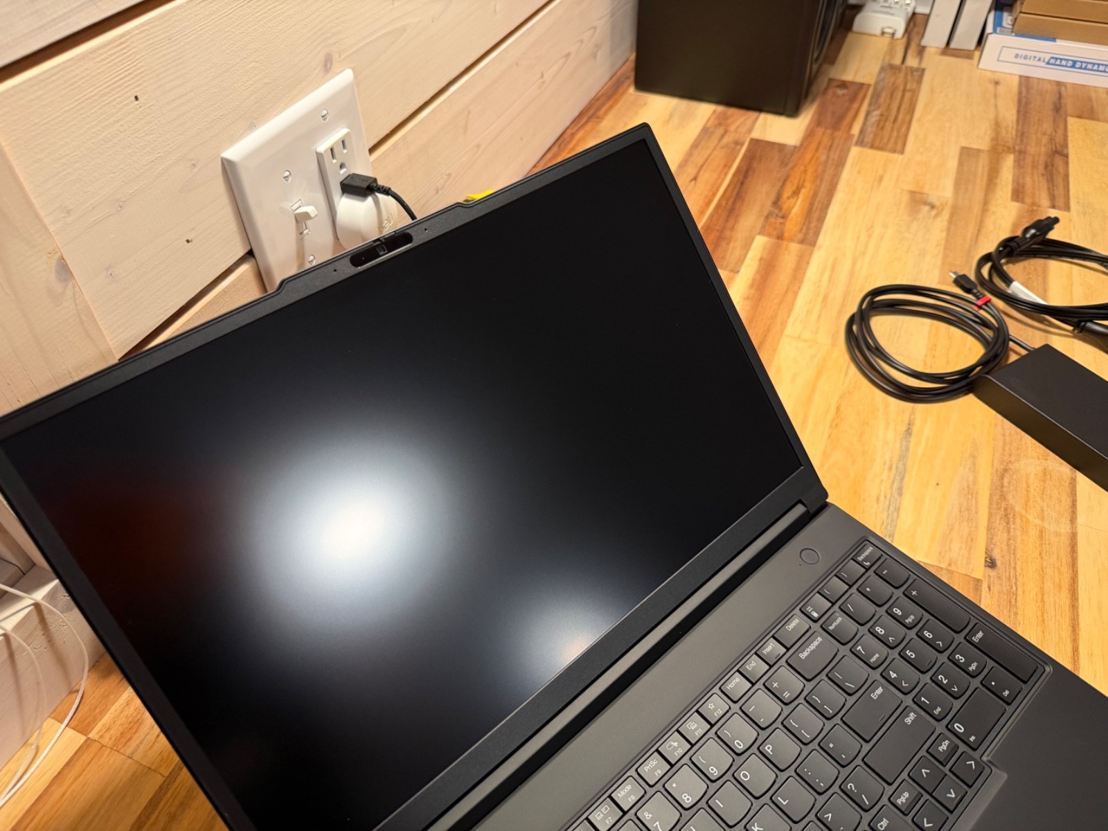 Lenovo ThinkPad P16 Gen 3 FHD Ultra 7 265HX 64GB 1TB RTX PRO 4000 Blackwell 4YRW
