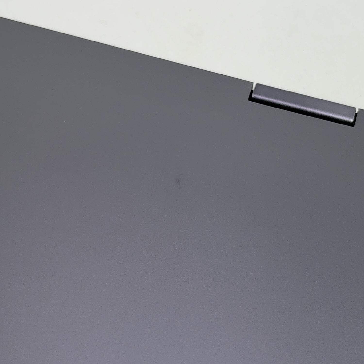 Lenovo IdeaPad 5 2-in-1 16IRU9 16″ Core 5 120U 1.4GHz 16GB RAM 512GB SSD