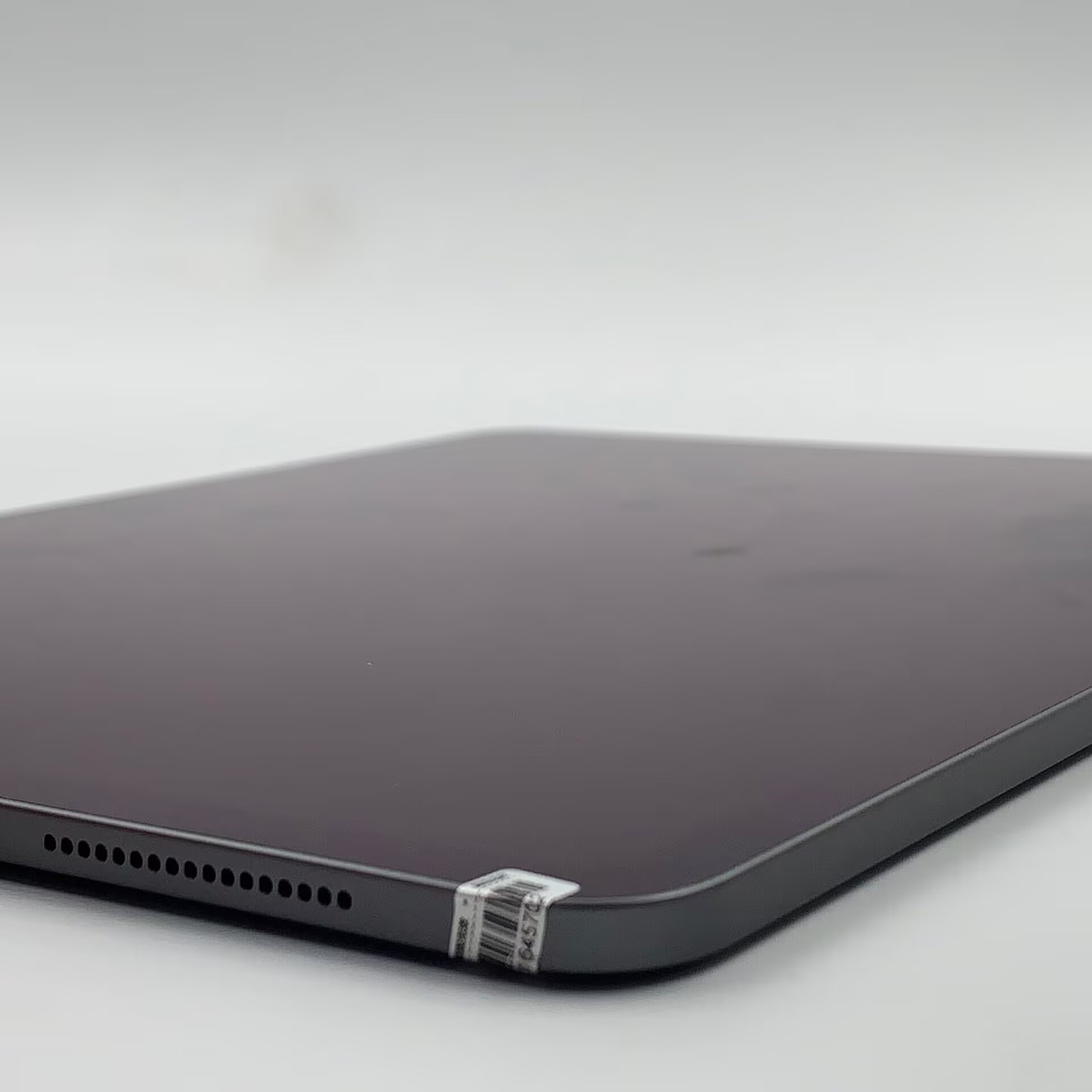 Apple iPad Pro 12.9 (2020) 12.9″ WI-FI 128GB 256GB 512GB 1T iPadOS 13.4 9720mAh